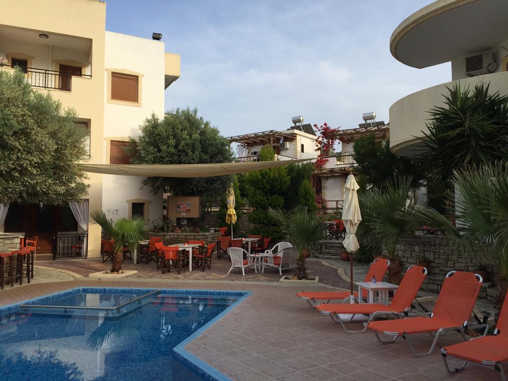 Vrisi & Apartament *
