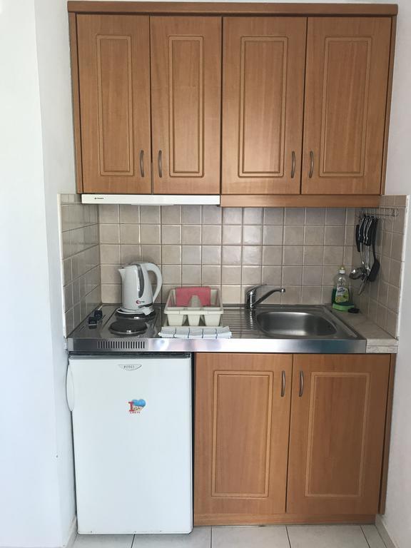 Apartament Vrisi &