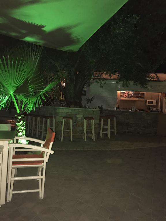 Vrisi & Apartament
