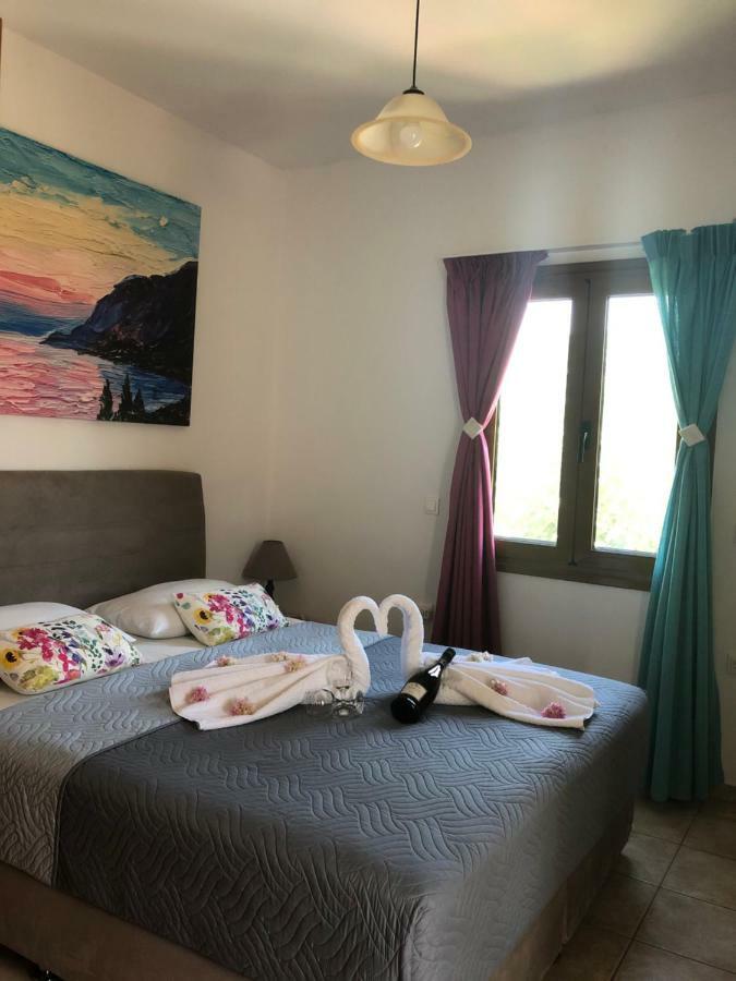 Vrisi & Apartament