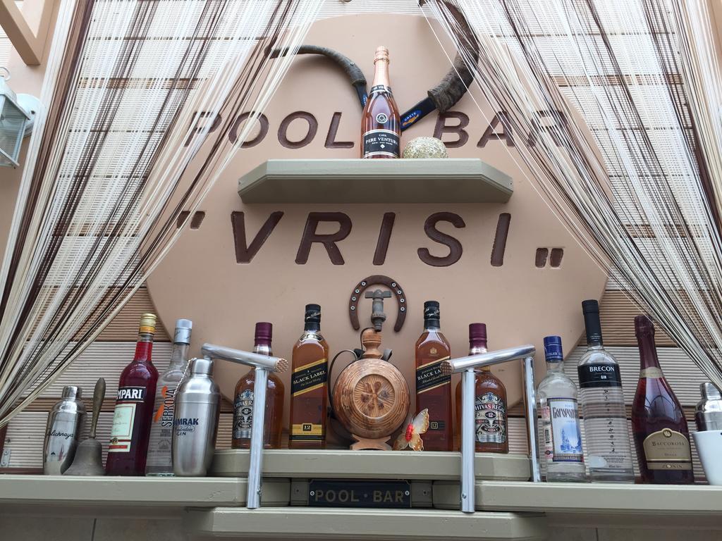 Vrisi &