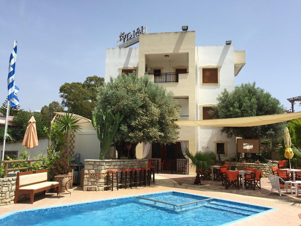 Vrisi & Apartment Pitsidia