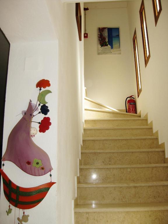 Vrisi & Apartment Pitsidia