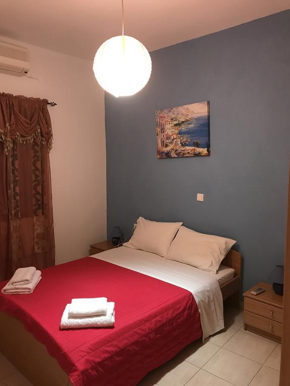 Apartment Vrisi & *