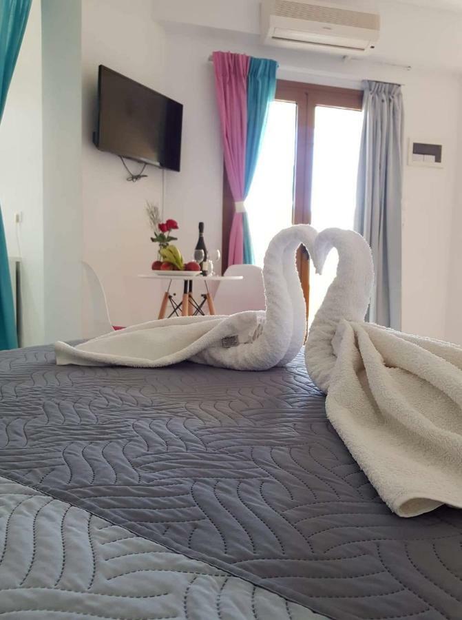 Vrisi & Apartment Pitsidia